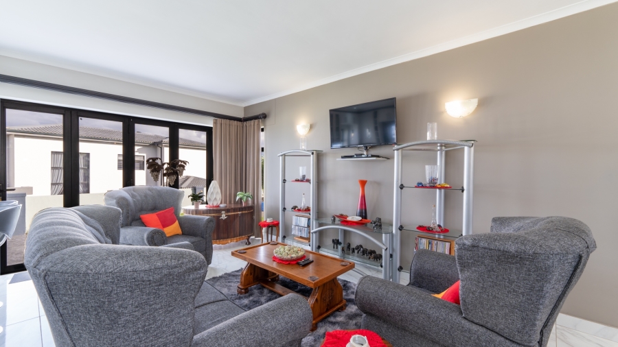 3 Bedroom Property for Sale in Le Grand Golf Estate Western Cape